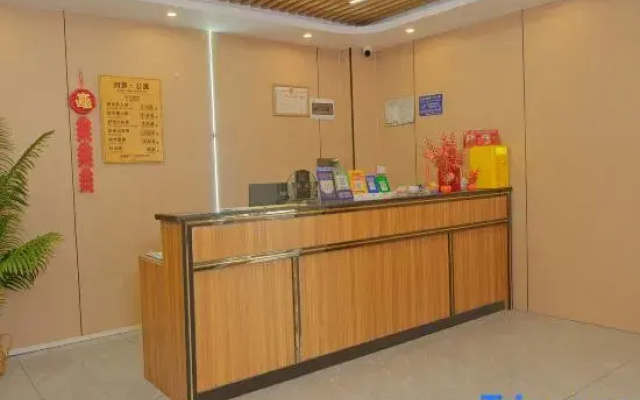 Zhoujing Apartment (Huangpu Military Academy Branch)