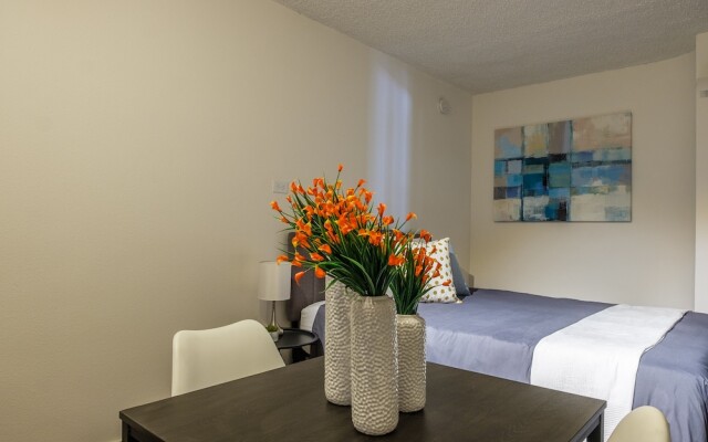 Studio Apt with WiFi by Frontdesk