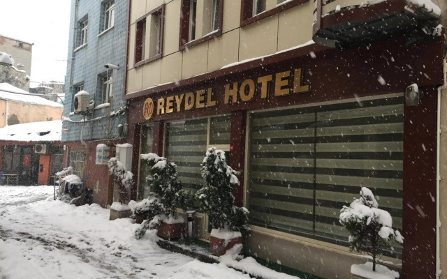 Reydel Hotel