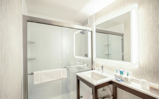 Holiday Inn Express San Diego Downtown by IHG
