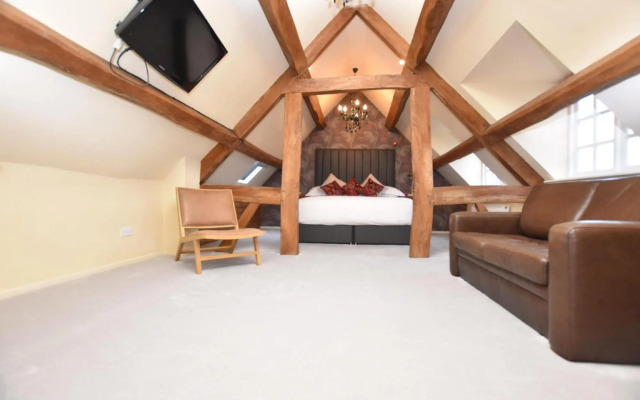 The Halford Bridge Inn