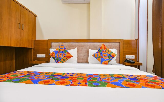 Fabhotel Atharv