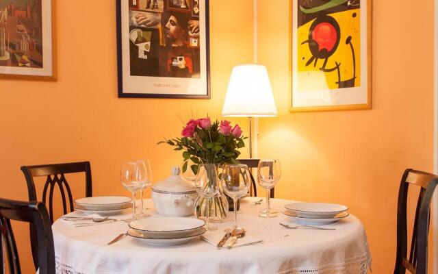 Vatican Apartment Holiday