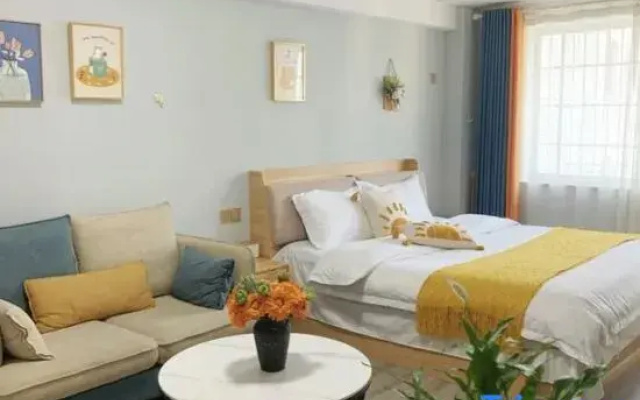 Shiguang Homestay (Gucheng Cultural Tourism Zone Branch)