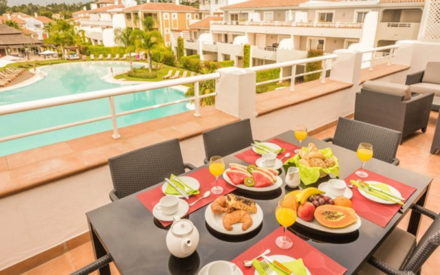 Cortijo del Mar Resort