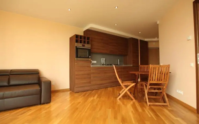 Cozy apartment on a sea shore