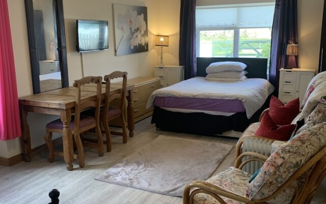 Beautiful Fir Grove Apartment Begelly