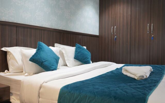 Qotel Hotel Rajouri Garden