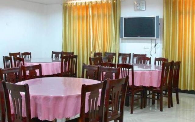 Wanjia Business Hotel