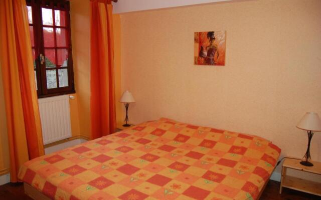 Maison Mariposa - Chambres d'Hôtes et Yourtes