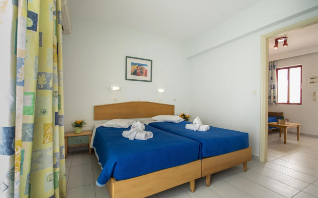 Erato Studios & Apartments