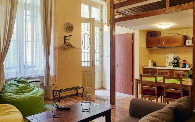 LEM Family Apartment