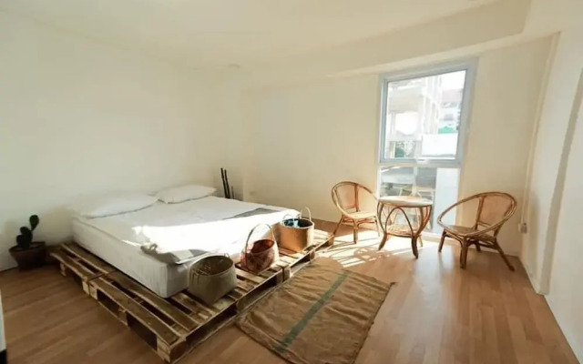 Petit Espace Hostel