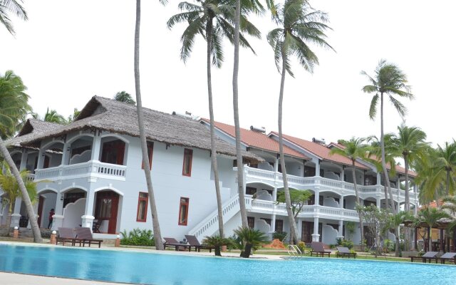 Little Paris Resort