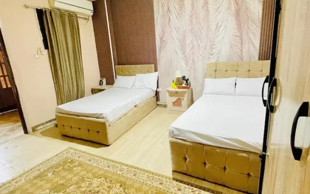 Narmar Hotel