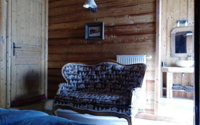 Chambre d'Hôtes La ferme d'en bas