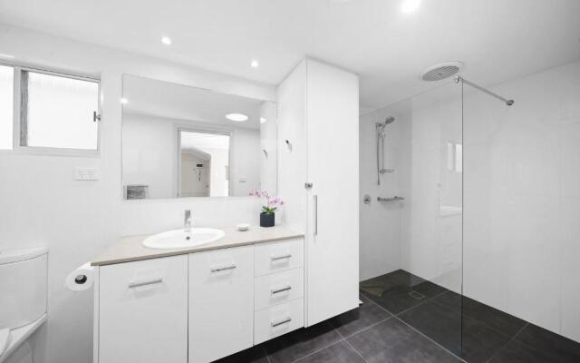 Sundial Holiday Units