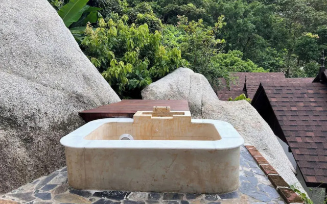 Kawarin Secret Hut Hotel and Resort