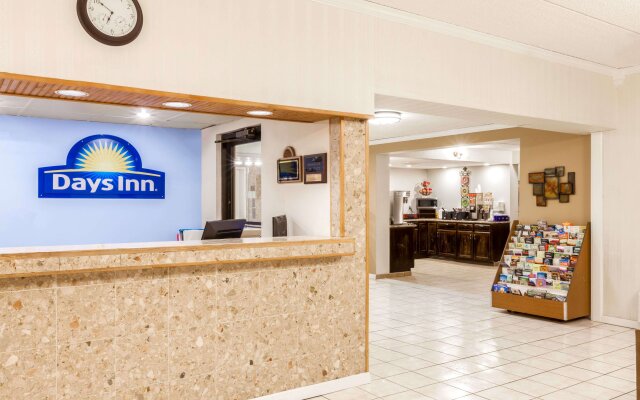 Days Inn by Wyndham Syracuse