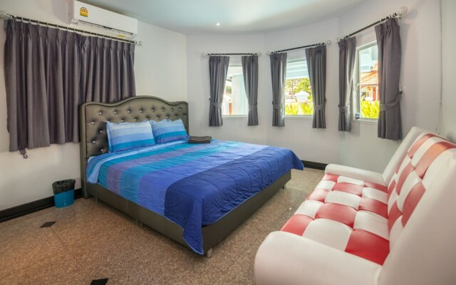 Nowhere Villa Demeter