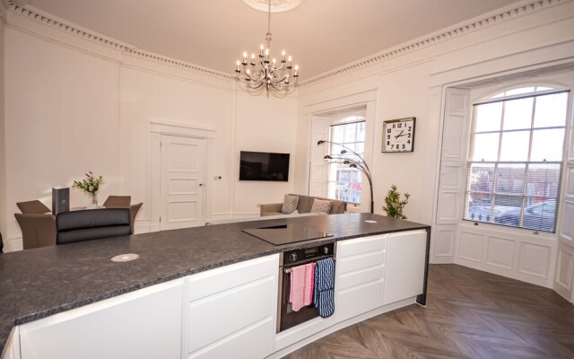 1 Bed- The Kensington Suite