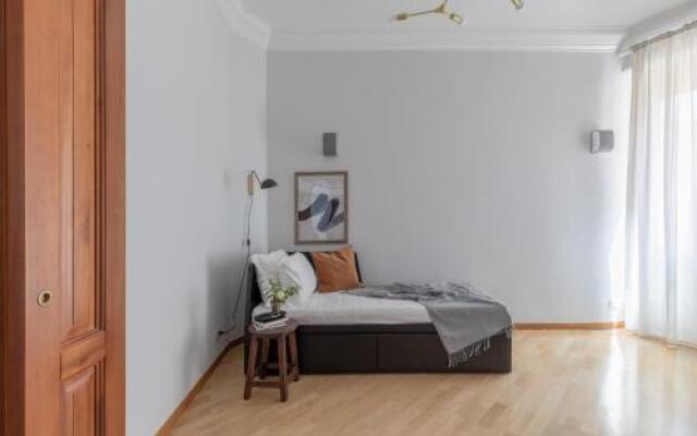 Boudoir Vatican Apartment