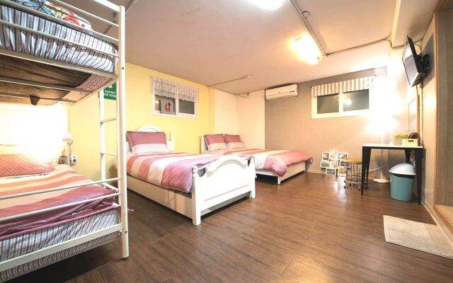 Hongdae Style Guesthouse