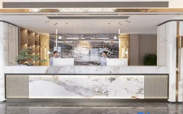 Jiangling Shiguang Hotel (Yidu Xunlong Water Street Branch)
