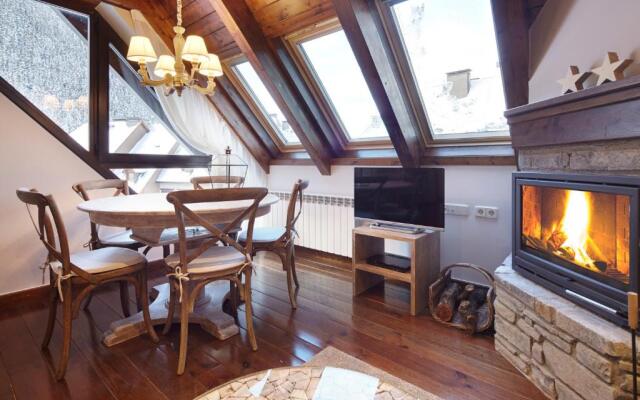 Val de Ruda Luxe 24 by FeelFree Rentals