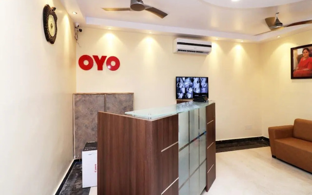 Collection O 74986 Hotel Sky Villas Near Palam Metro Station