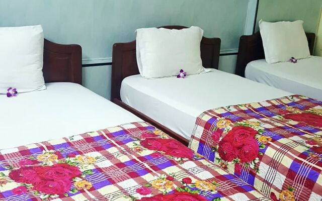 Phong Lan Guesthouse