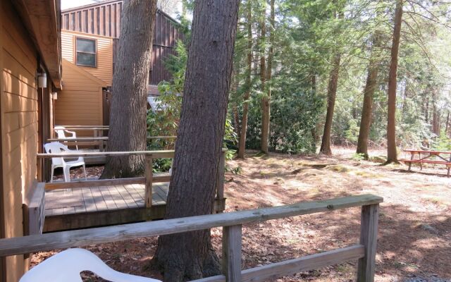 Wiscasset Woods Lodge