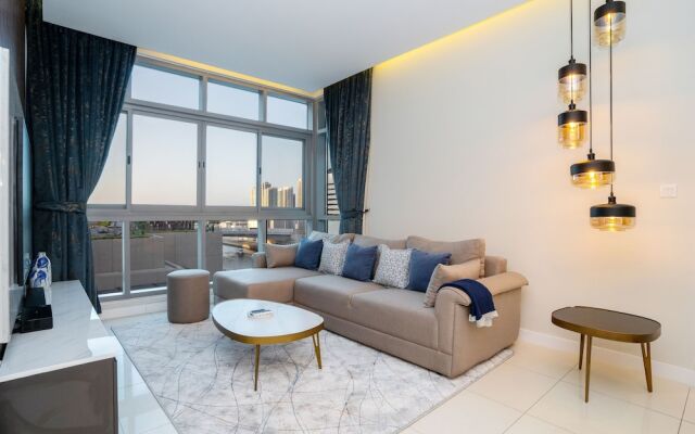 Vacay Lettings - Iris Blue