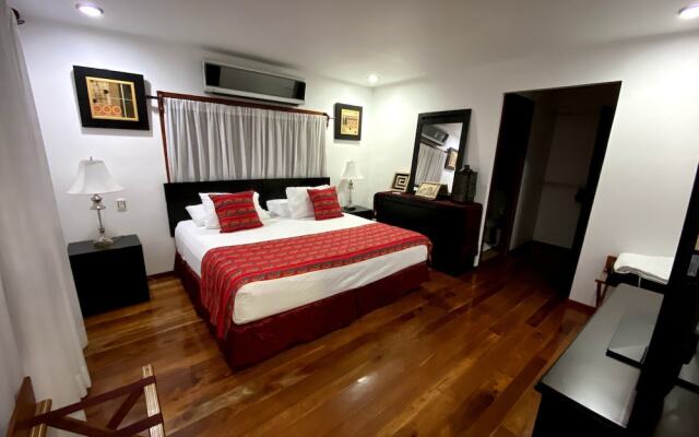 Coras Place Bacalar Lagoon Front