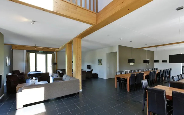Group Accommodation 50 m From the Oosterschelde