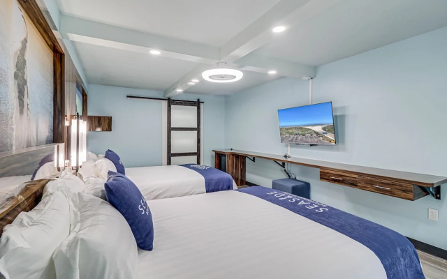 Seaside Boutique Hotel