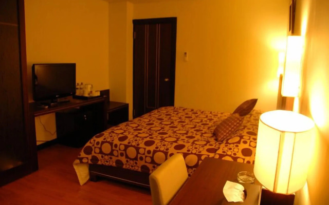 Royal Jelita Hotel