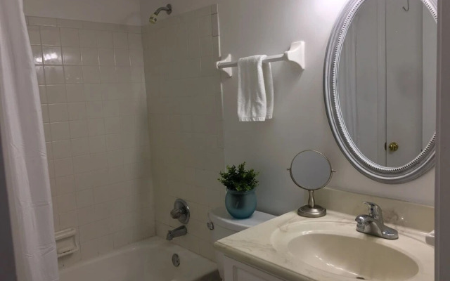 Unit 5120 - Ocean Racquet Club