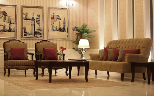 Land Beach Al Aqiq