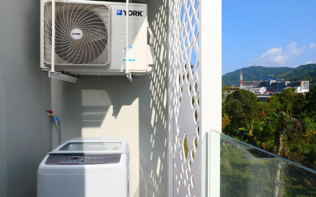 The Aristo Beach Front 33 by Holy Cow