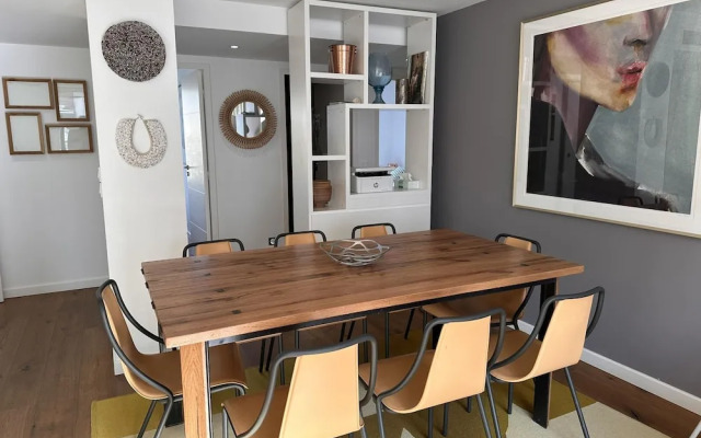 3 Bed Penthouse With Terrace Close to Beach- 2200