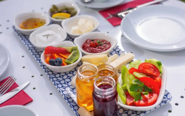 poseidon kınalıada pansiyon