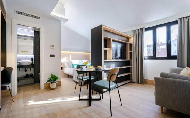 Feelathome Ventas Suites