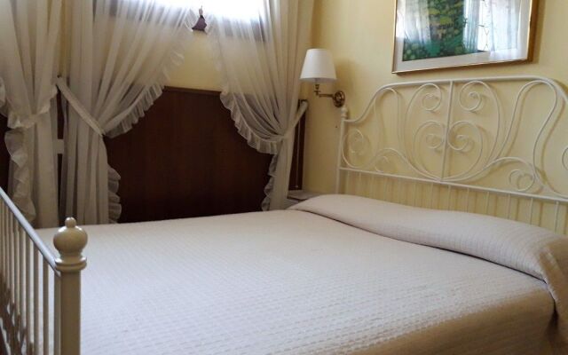 B&B Corner
