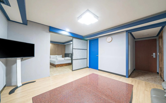 Noblesse Hotel