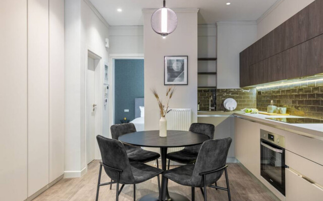 The Beehive Apartment