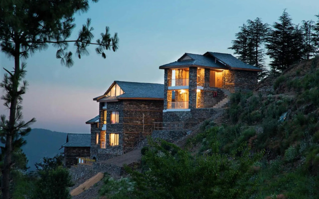 StayVista at DAAFI House with Comp Breakfast