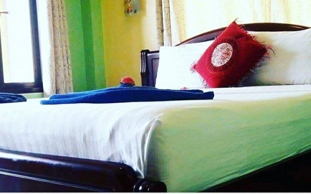 Lanta New Beach Bungalows