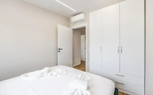Infinity Beachfront Suites by PS