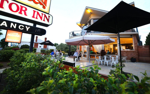 Countryman Motor Inn